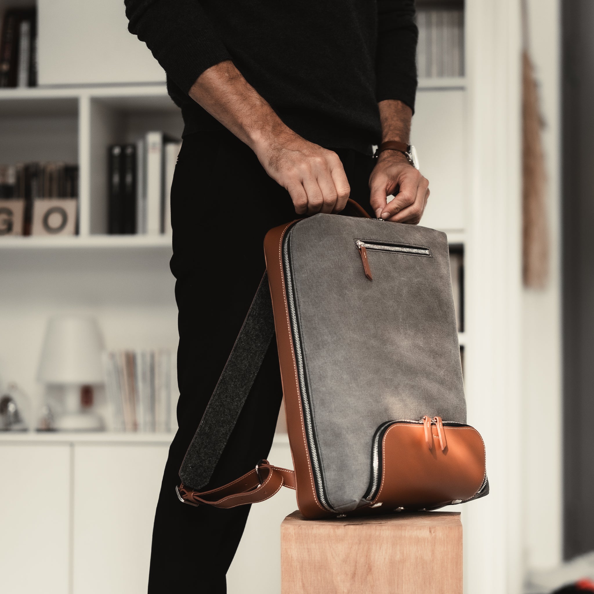 Cognac laptop outlet bag